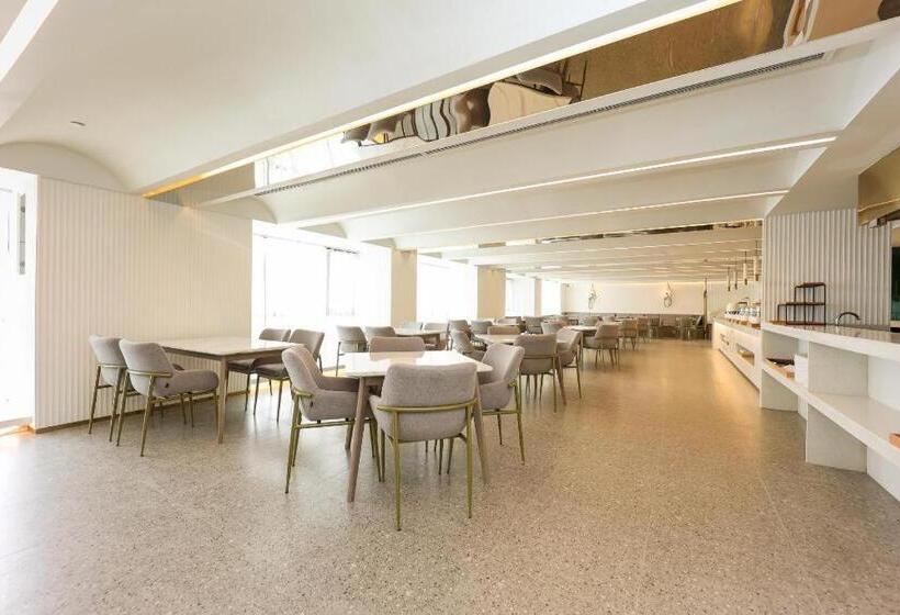 Starway Hotel Ningbo Impression City