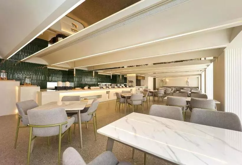 Starway Hotel Ningbo Impression City