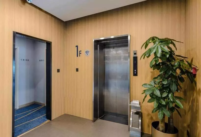 Starway Hotel Taiyuan Gongyuan Times City