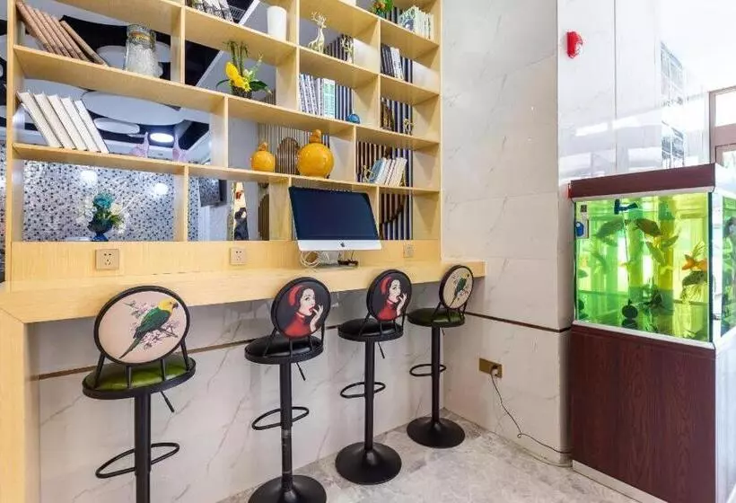 Starway Hotel Xining Chengbei Wanda Plaza