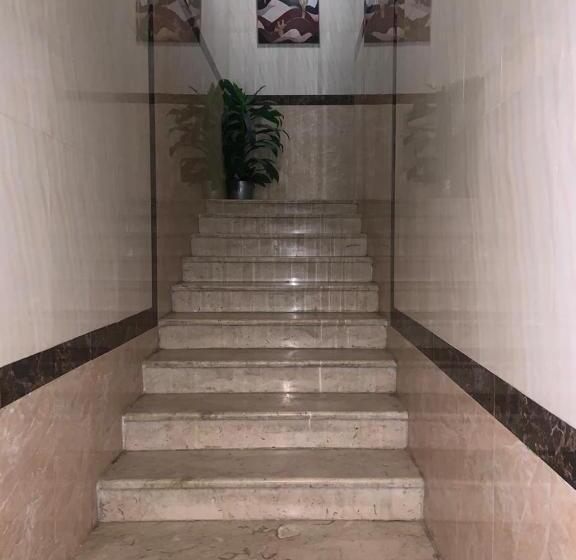 الفخامة الجنوبية للشقق المخدومة