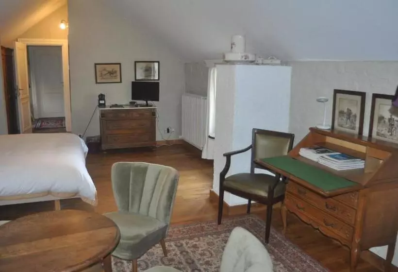 B&b Kasteelhoeve De Tornaco