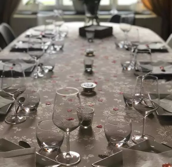 B&b Kasteelhoeve De Tornaco