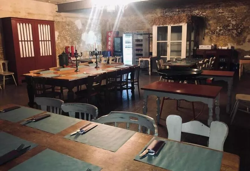 B&b Kasteelhoeve De Tornaco