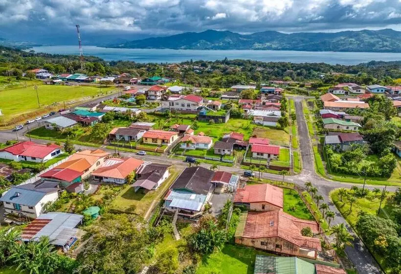 Aamiaismajoitus (B&B) Arenal Chill Inn