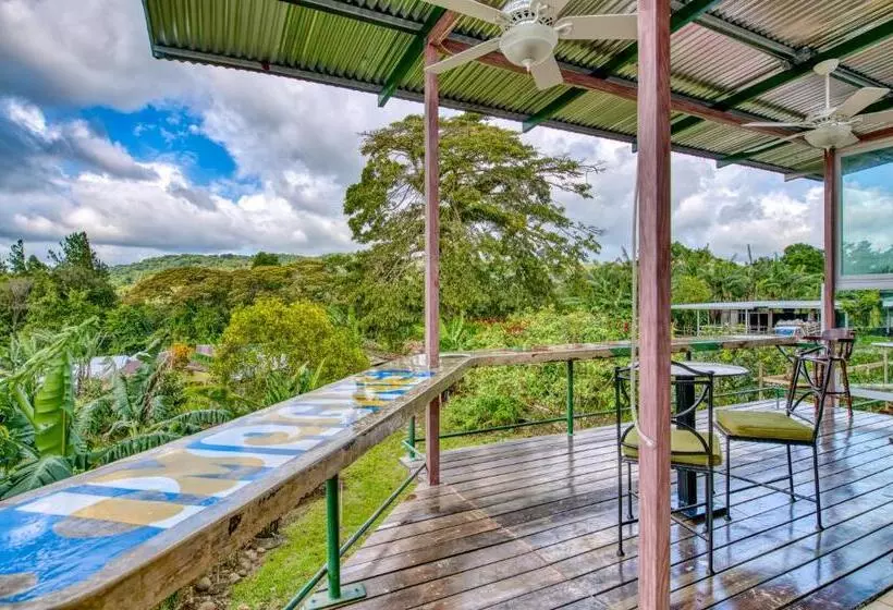 Aamiaismajoitus (B&B) Arenal Chill Inn