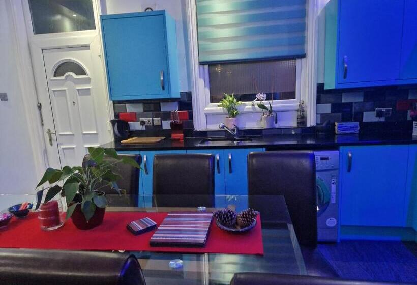 Nocleg ze śniadaniem Kayumba Properties Ltd