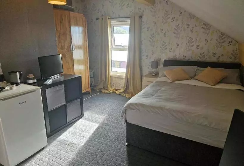 Aamiaismajoitus (B&B) Kayumba Properties Ltd