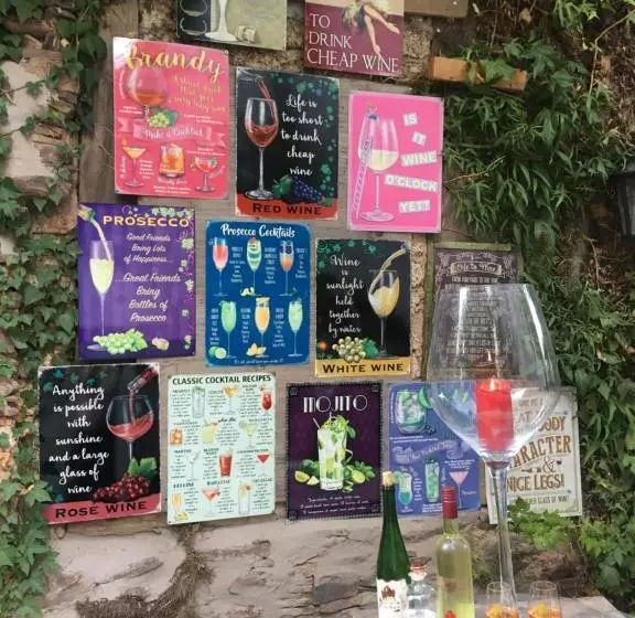 ベッドアンドブレックファースト Weingut Und Pension Markus Kochems