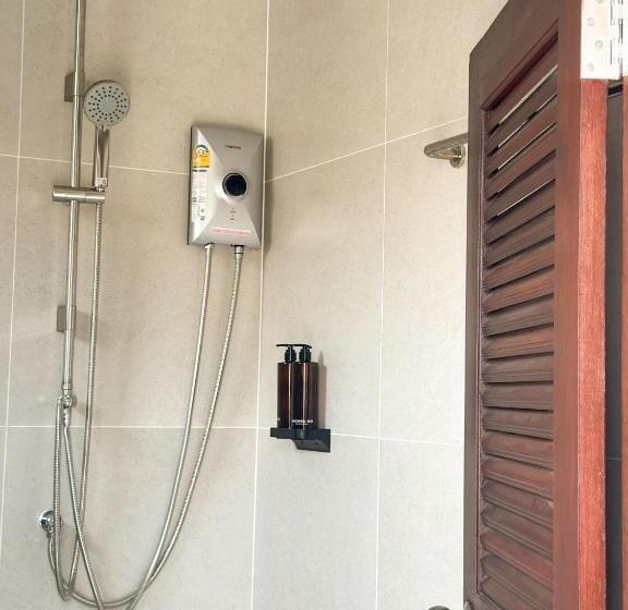 Botanic Boutique Hotel Surin Beach