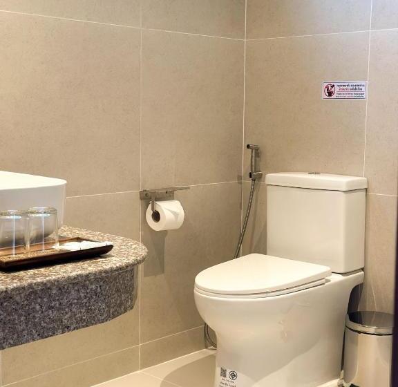 Botanic Boutique Hotel Surin Beach