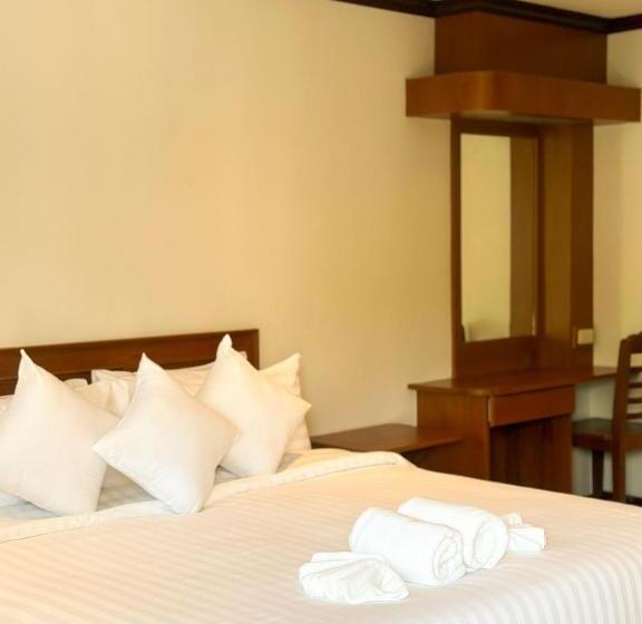 Botanic Boutique Hotel Surin Beach