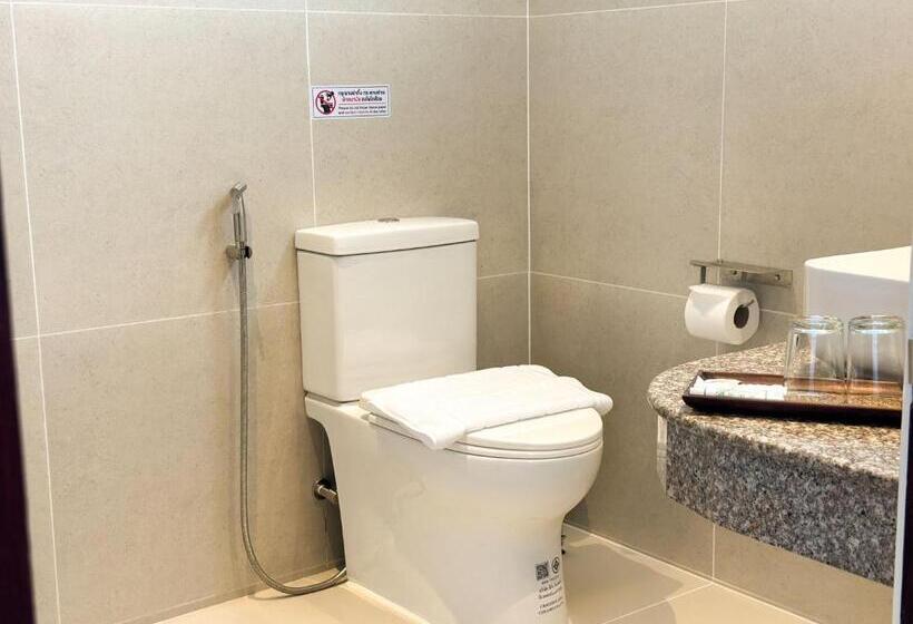 Botanic Boutique Hotel Surin Beach