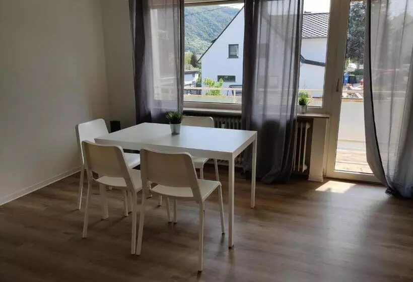 Dwk: Monteurhaus Bad Salzig