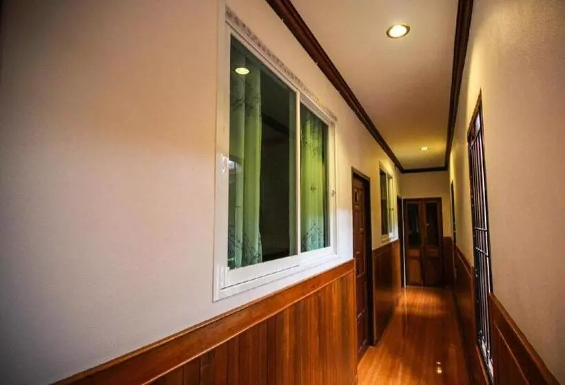 Hotelli Ban Glai Kong