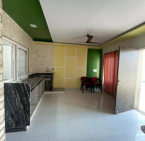 Hotelli Bri Elite