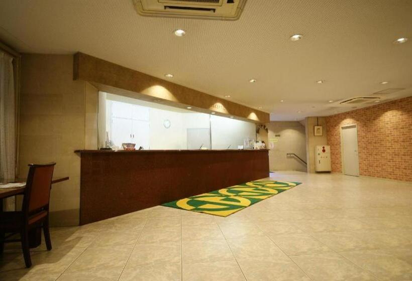 בית מלון כפרי Kawasaki Green Plaza