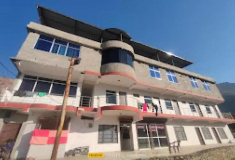 Hotelli Sudarshan Palace, Pipalkoti