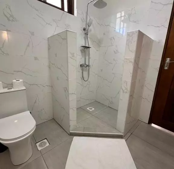 هتل Yu Resort