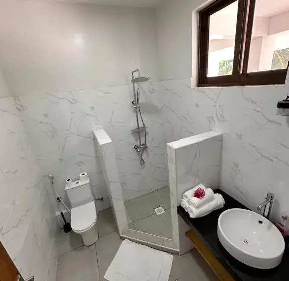 هتل Yu Resort