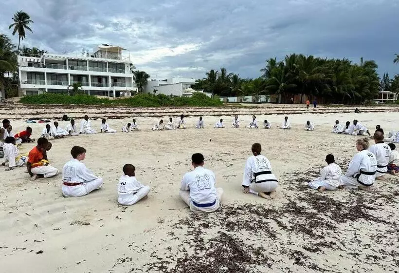 هتل Yu Resort