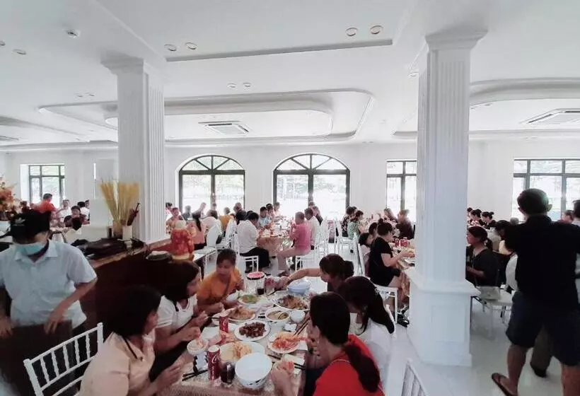 Khách Sạn Louis Hotel Sầm Sơn