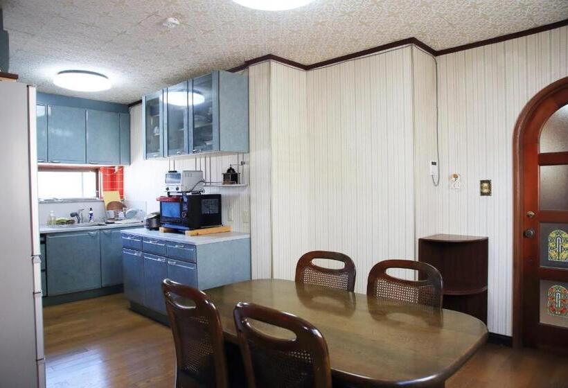 Pensão 上田屋　半田館