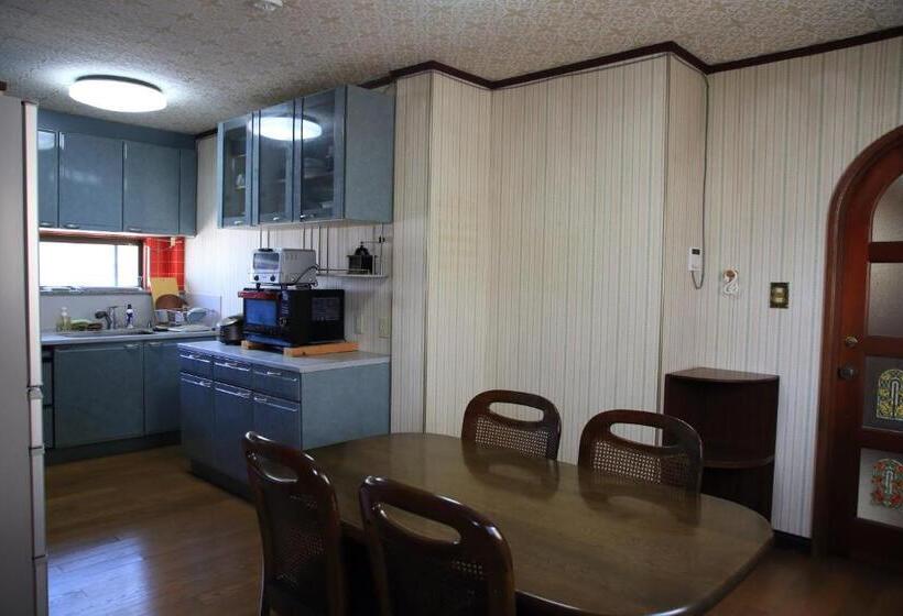 Pensão 上田屋　半田館