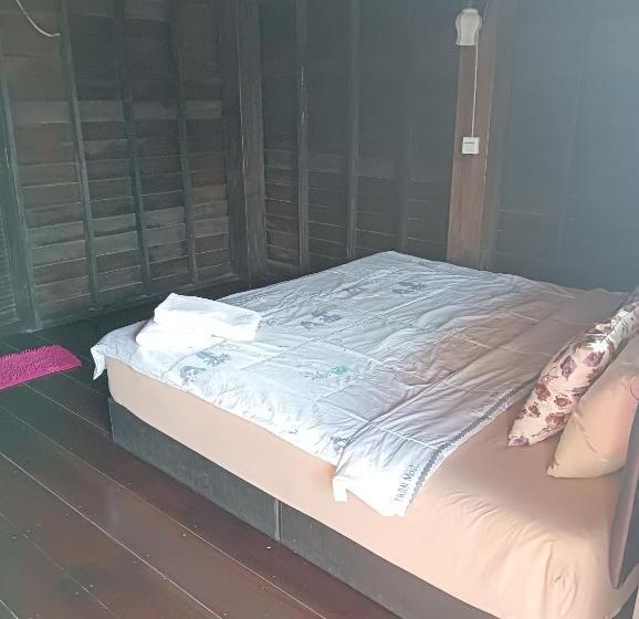 פנסיון Tonmai Suite Ii