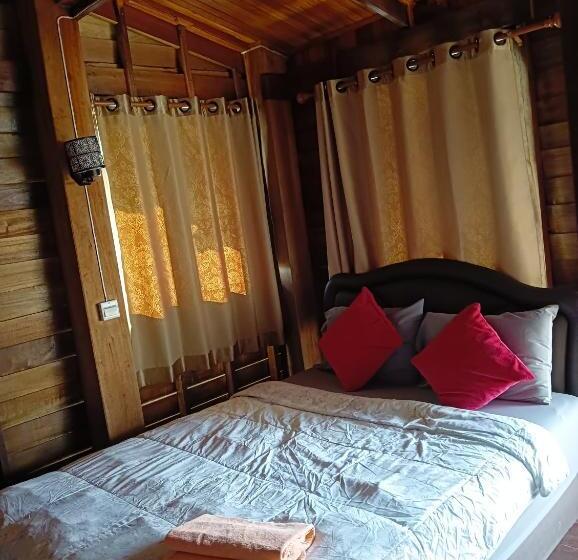 פנסיון Tonmai Suite Ii