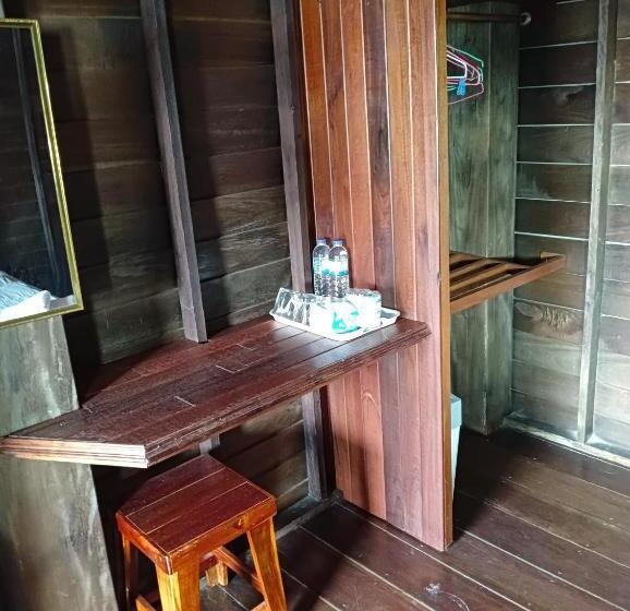 פנסיון Tonmai Suite Ii