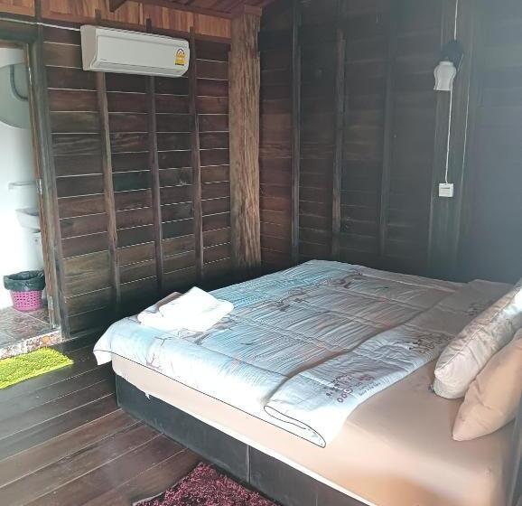 פנסיון Tonmai Suite Ii