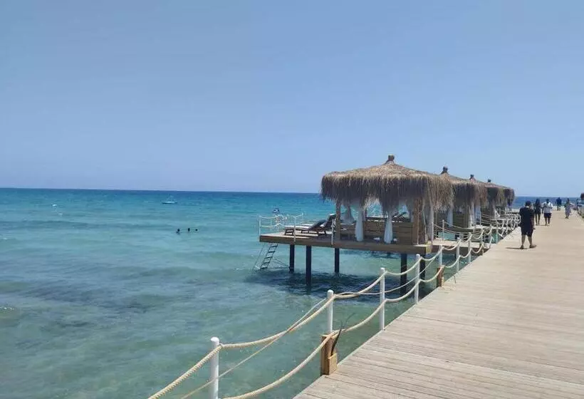 استراحتگاه Four Seasons Li̇fe Aparts And Vi̇llas   Official