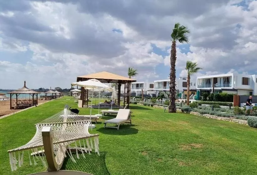 استراحتگاه Four Seasons Li̇fe Aparts And Vi̇llas   Official