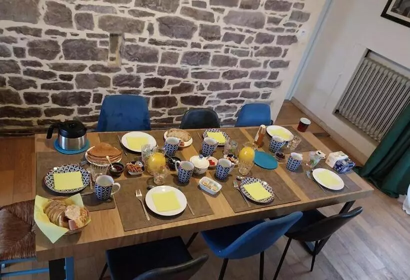 Aamiaismajoitus (B&B) Chambres D Hôtes Frehel