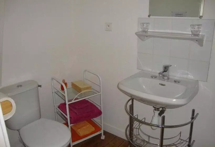 Aamiaismajoitus (B&B) Chambres D Hôtes Frehel