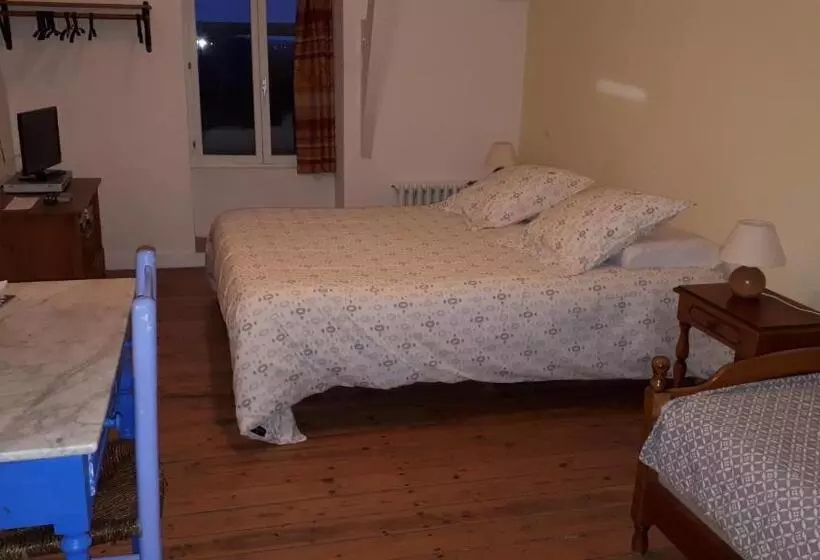 Aamiaismajoitus (B&B) Chambres D Hôtes Frehel