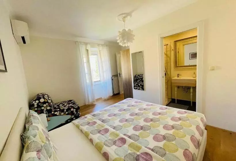 تختخواب و صبحانه Villa Verde Piran, Authentic Mediterranean Stay