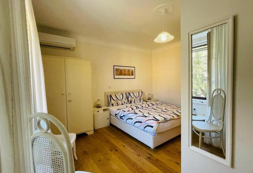 تختخواب و صبحانه Villa Verde Piran, Authentic Mediterranean Stay