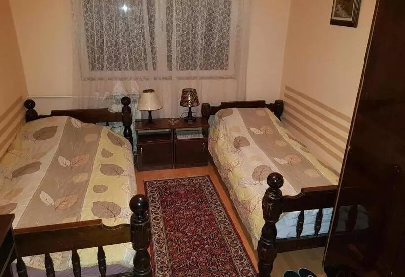 Hostel Mimi