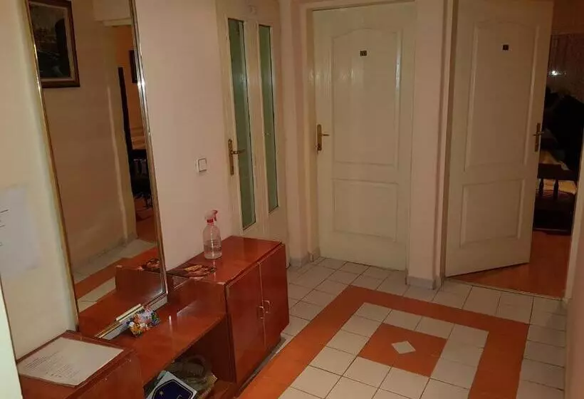 Hostel Mimi