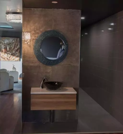 ペンション Mudstone Spa Retreat