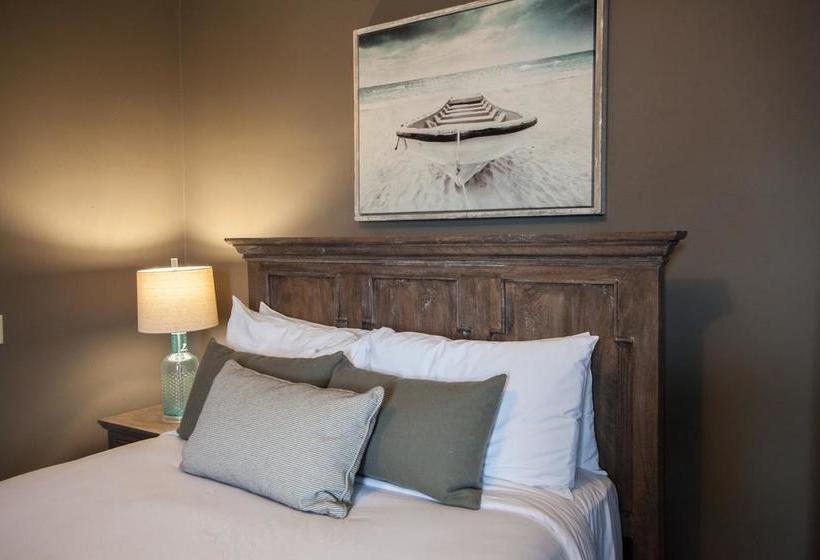 تختخواب و صبحانه The Hillhurst Inn