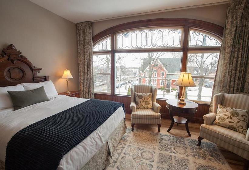 تختخواب و صبحانه The Hillhurst Inn