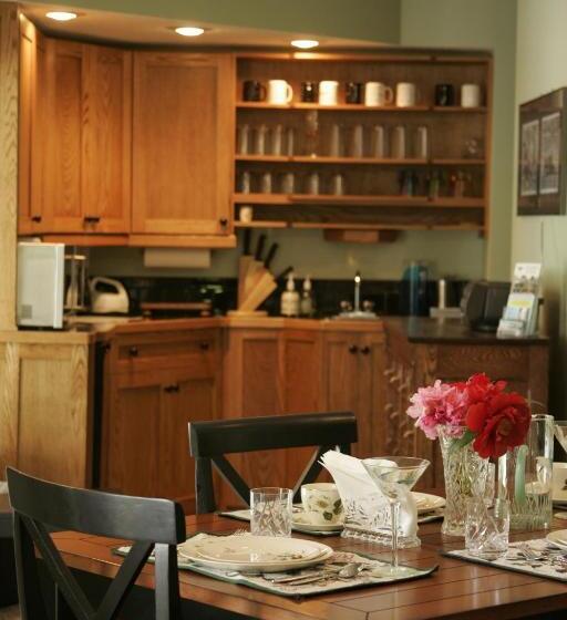 Bed & Breakfast Hummingbird Guesthouse