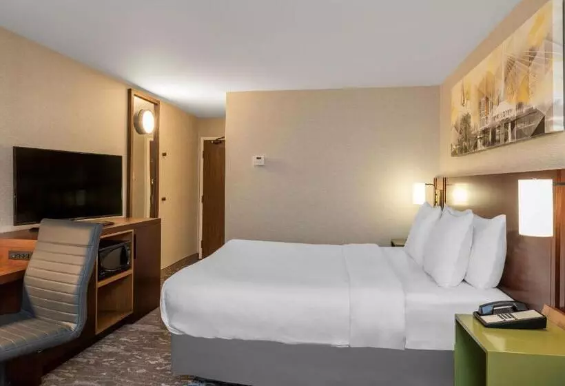 Hotelli Comfort Inn