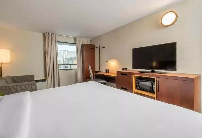 Hotelli Comfort Inn