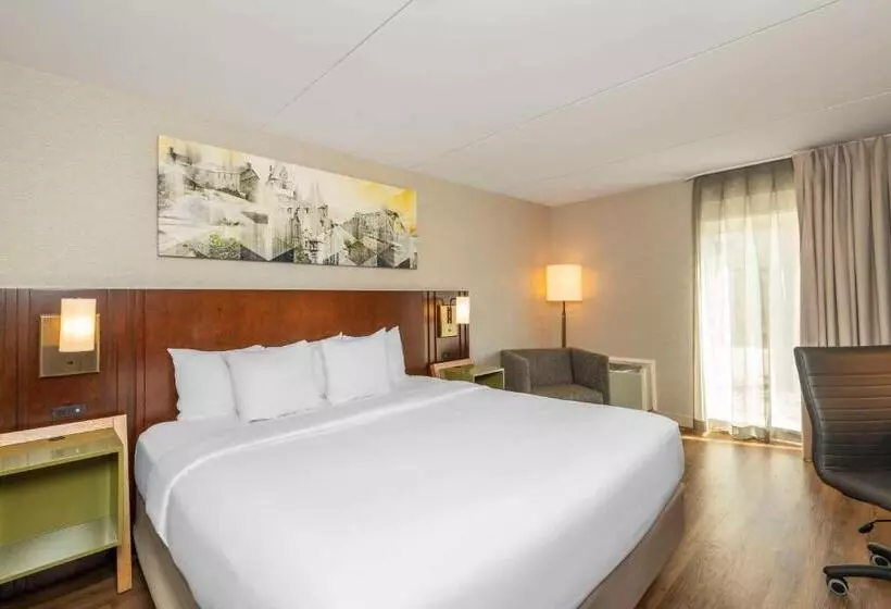 Hotelli Comfort Inn
