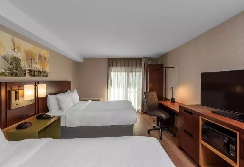 Hotelli Comfort Inn