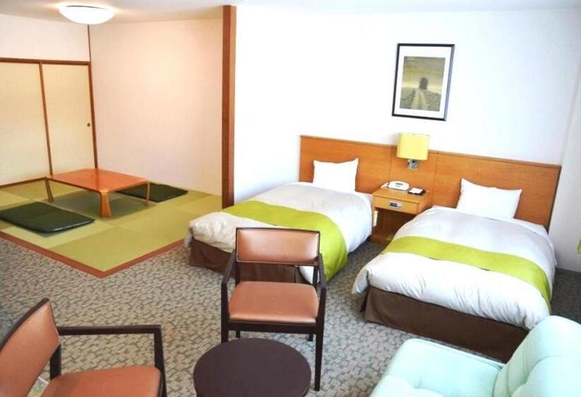 Hotel Familio Minakami